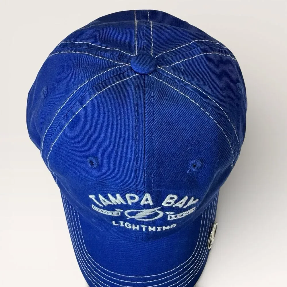 Tampa Bay Lightning Retro‎ Dad Hat w/ Enamel Pin - Licensed